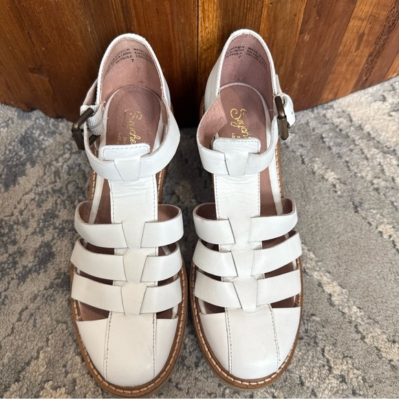 Urban Outfitters Seychelles Closed Toe Platform Fisherman Sandal White 7 - Picture 3 of 9